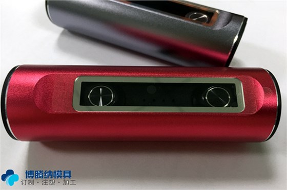 定制塑膠模具——博騰納專業(yè)12年杠杠的！