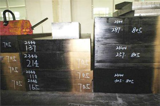 塑膠注塑模具廠——模具鋼材款式多，怎么選是門學(xué)問！