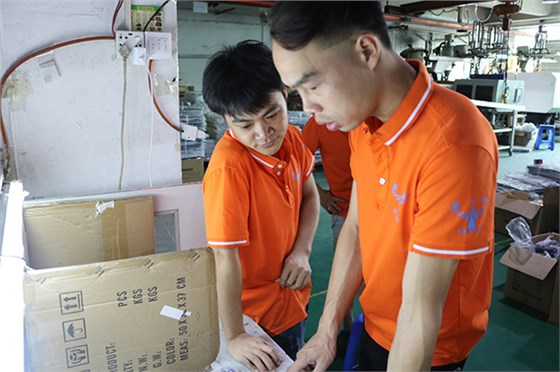 找高品質(zhì)藍牙耳機模具廠——博騰納是您的不二之選 找高品質(zhì)藍牙耳機模具廠——博騰納是您的不二之選