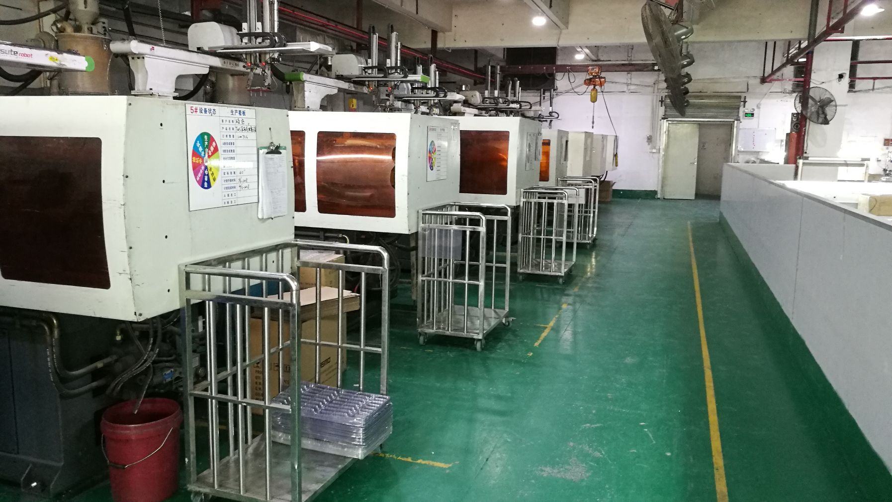 博騰納-10年專注藍(lán)牙耳機外殼、藍(lán)牙耳機注塑加工