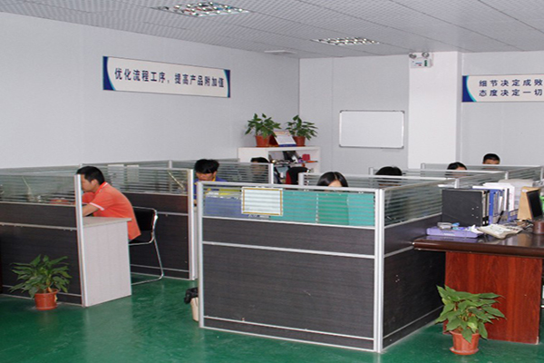 塑膠模具制造廠——智能手環(huán)外殼定制，找深圳博騰納