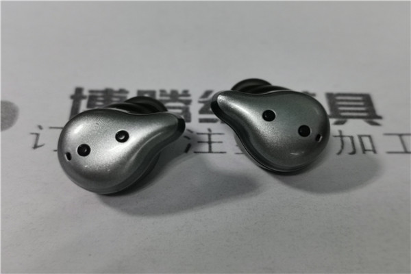 深圳藍(lán)牙耳機(jī)模具廠——博騰納秉承匠心，打造精品耳機(jī)外殼