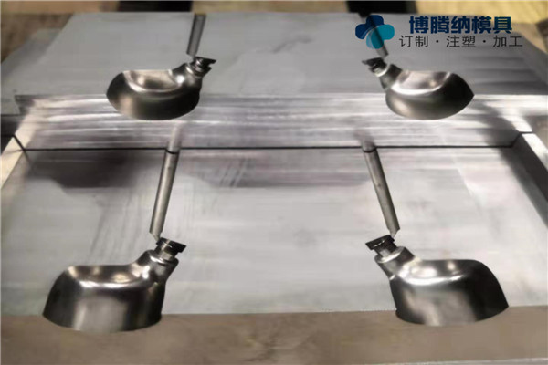 深圳藍(lán)牙耳機(jī)模具加工哪家行？博騰納，獲得全國300家企業(yè)的口碑認(rèn)可